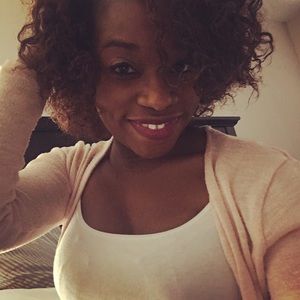 Meet your Posher, Jocelyn